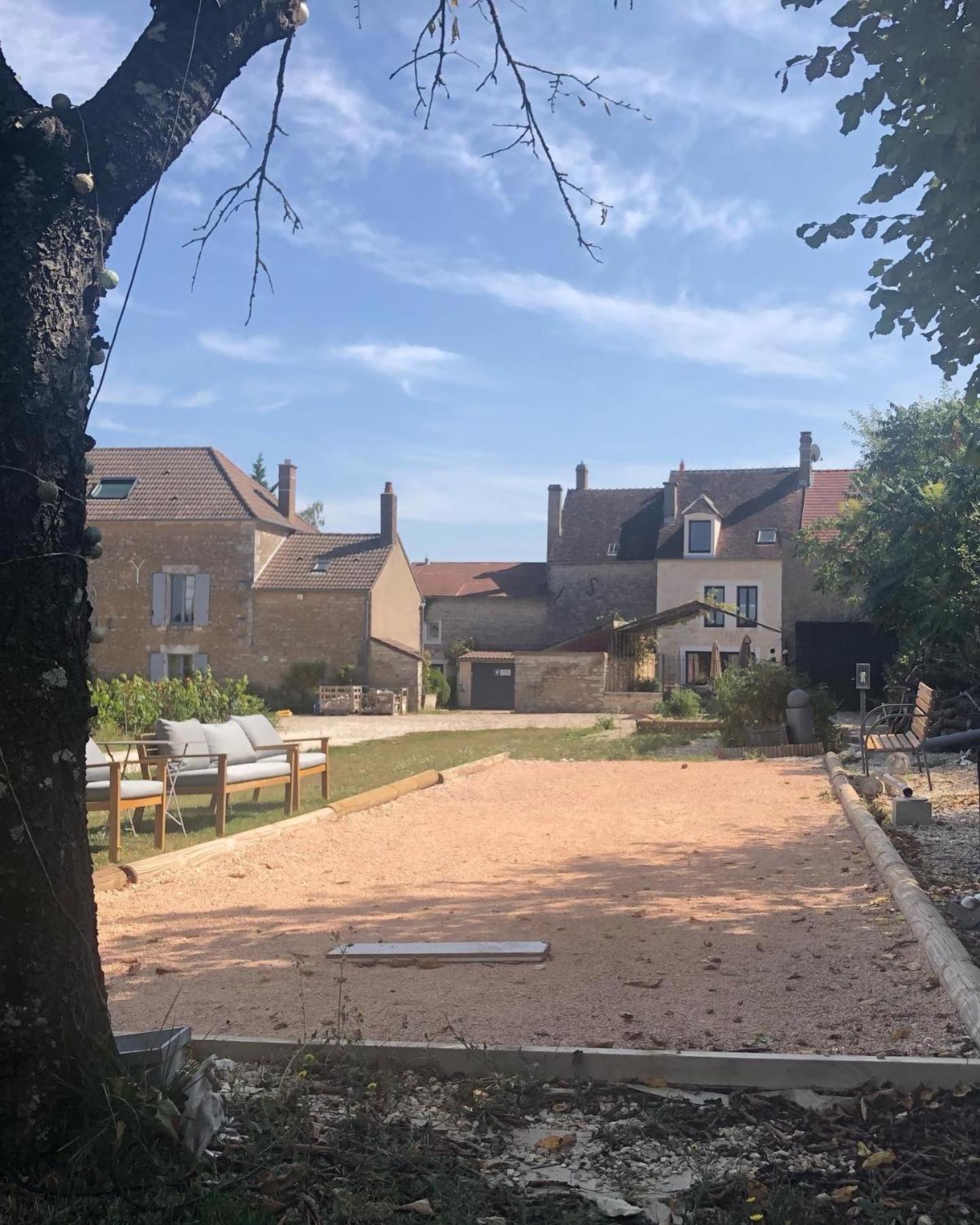 Maison De Pauline, Chablis Vineyard Préhy Quarto foto